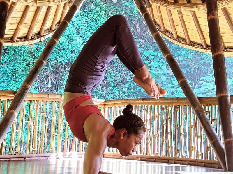 Group classes at Mission Flow Studio